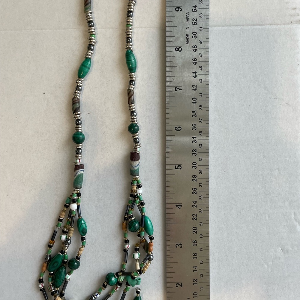Beautiful Malachite Stone and Bead multi strand necklace. - Picture 3 of 4